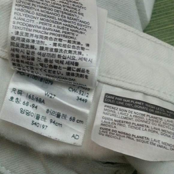 LEVI'S DEMI CURVE CAPRI JEANS STRETCH VERY CONFY - Picture 3 of 7